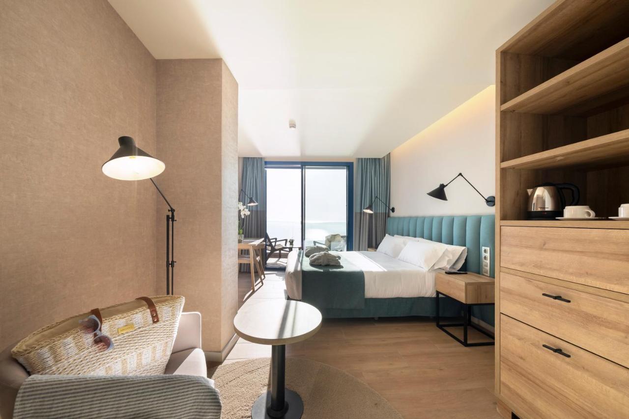 Hotel Voramar L' Escala エクステリア 写真