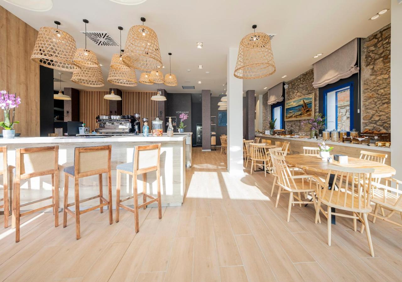 Hotel Voramar L' Escala エクステリア 写真